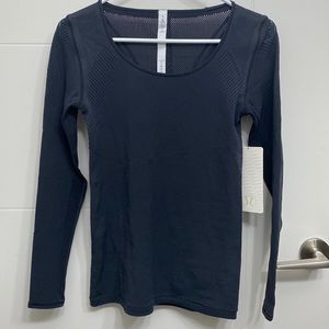 Lululemon Long sleeve top